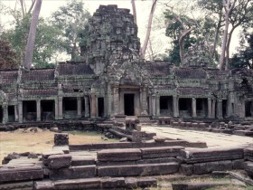 2000 CAM 435 Ta Prohm