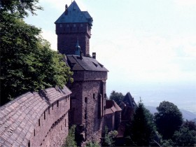 12195 Haut Königsburg