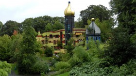 2015 Mosel 10 Hundertwasserhaus