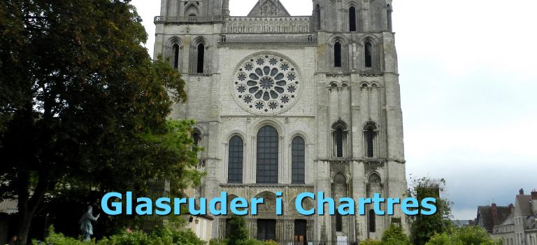 Gennemgang af glasruder i Chartres-katedralen